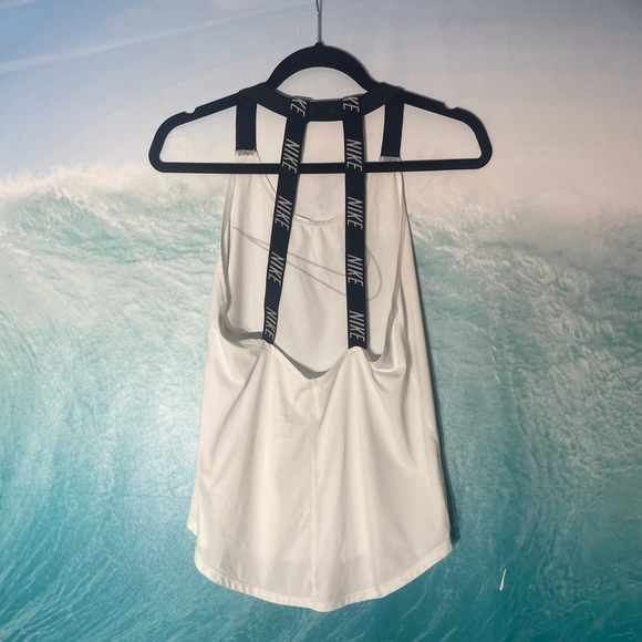 Nike, Dri-Fit, small, very good condition. - Picture 5 of 9